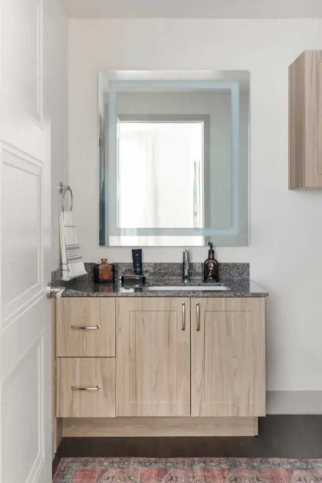 21-modera-six-pines-shenandoah-texas-hires