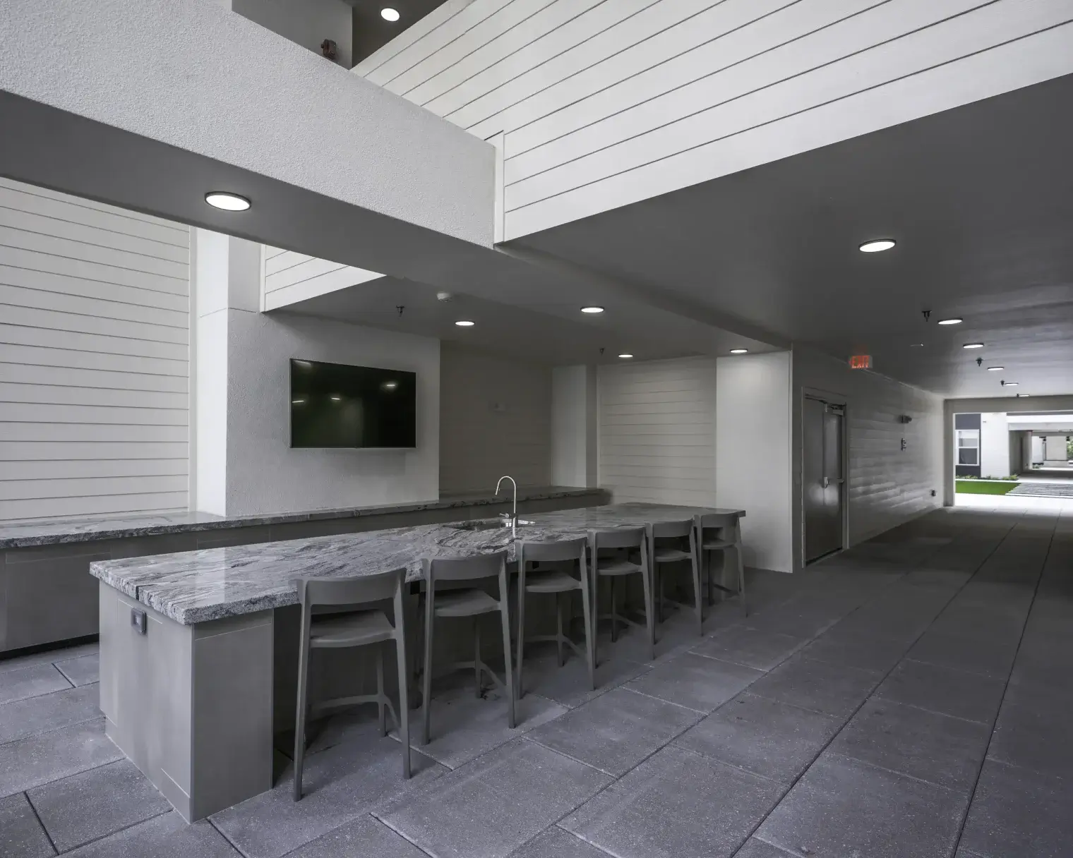 33-modera-six-pines-shenandoah-texas-hires
